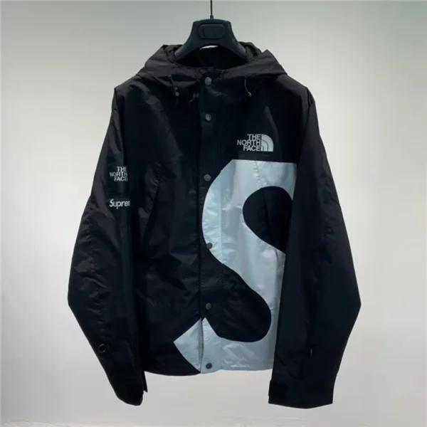 Supreme x The North Face Jacket