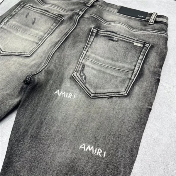 2023 Amiri Jeans