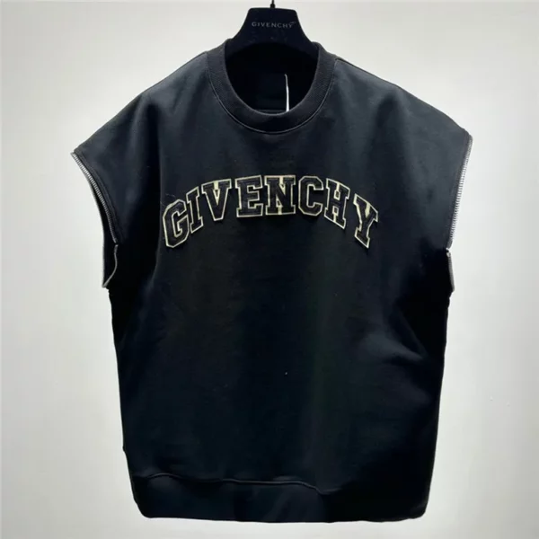 2023fw Givenchy Sweater