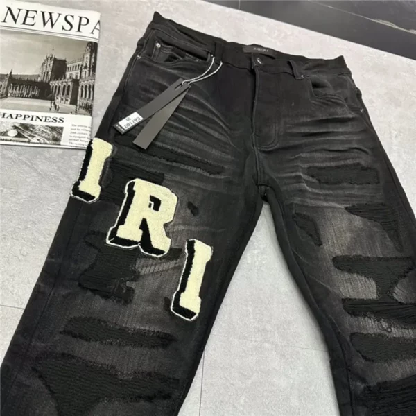 2023 Amiri Jeans