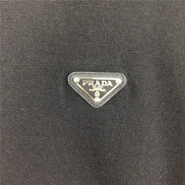 2023fw Prada Sweater