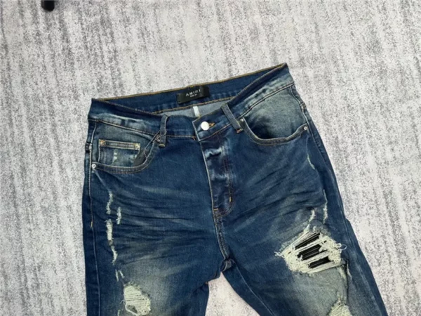 2023 Amiri Jeans