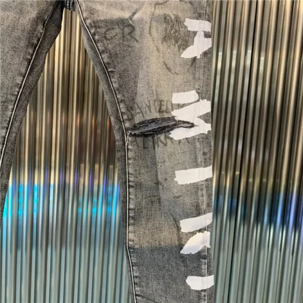 2023 Amiri Jeans