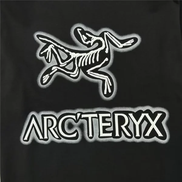 Arcteryx  T Shirt