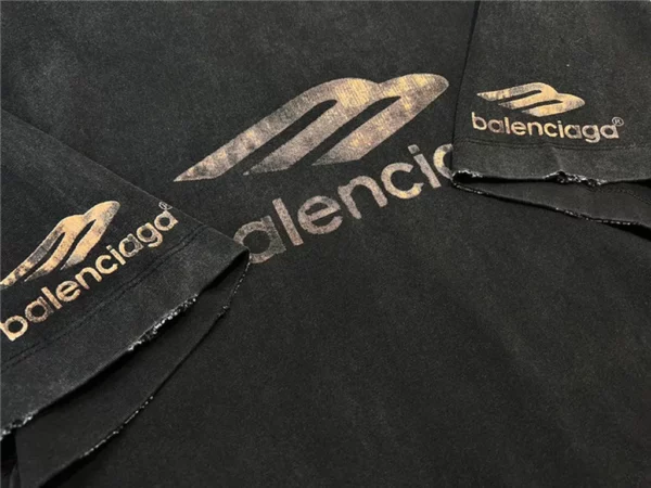 Balenciaga T Shirt