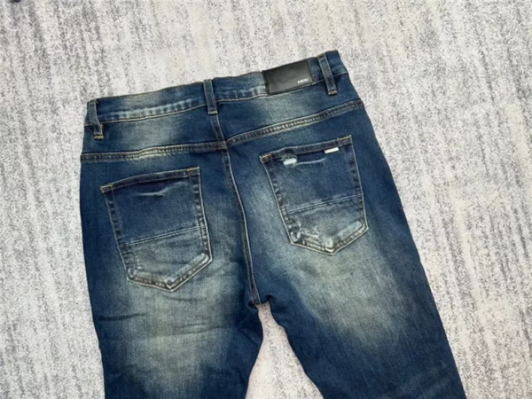 2023 Amiri Jeans