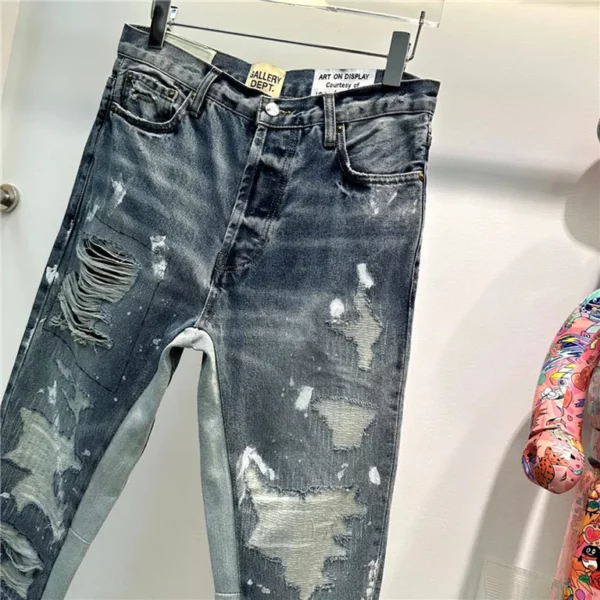 2023 Amiri Jeans