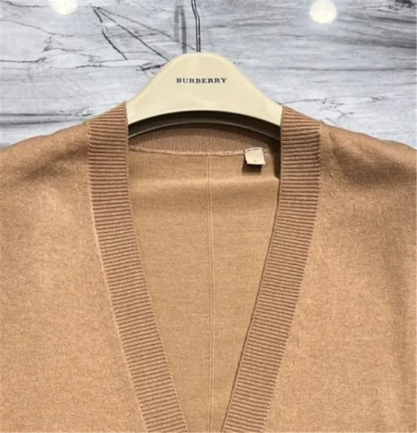 2023fw Burberry Cardigan sweater