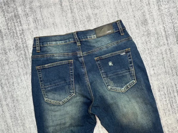 2023 Amiri Jeans