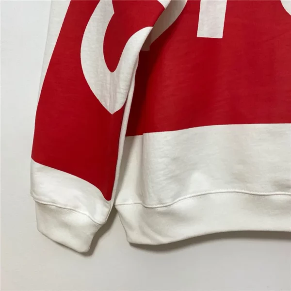 Supreme Hoodie