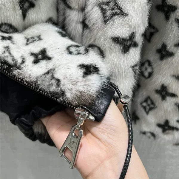 2022fw Louis Vuitton Mink coat