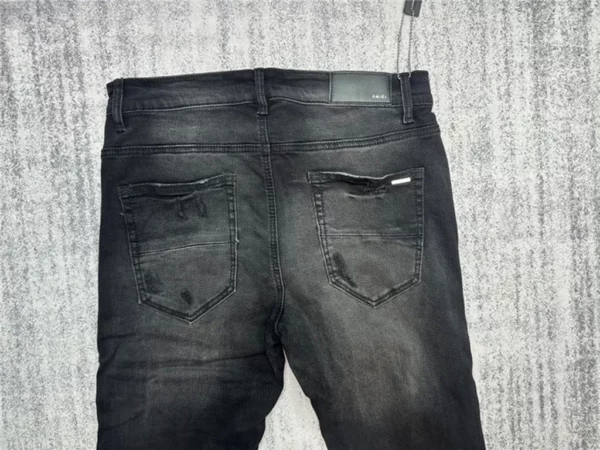 2023 Amiri Jeans