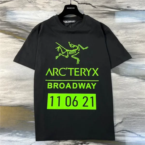 Arcteryx  T Shirt