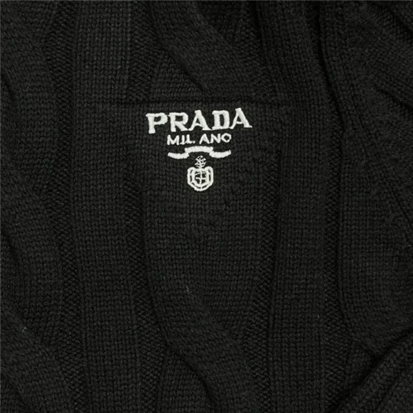 2023fw Prada Sweater