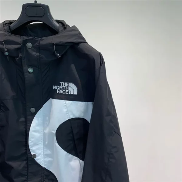 Supreme x The North Face Jacket