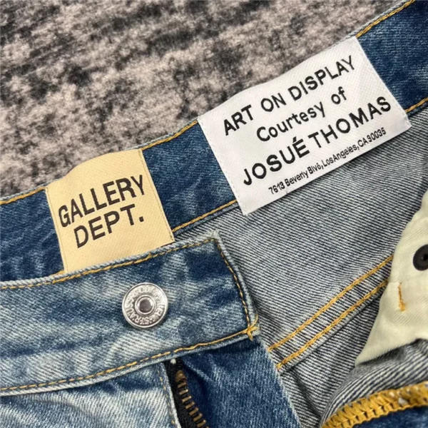 2023 Gallery Dept Short Jeans