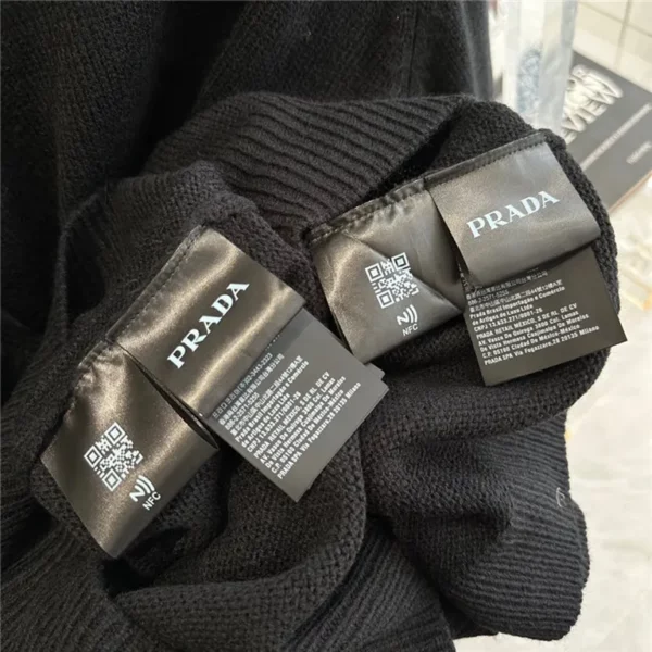 2023fw Prada Sweater