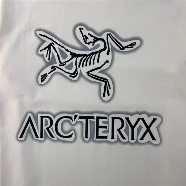 Arcteryx  T Shirt