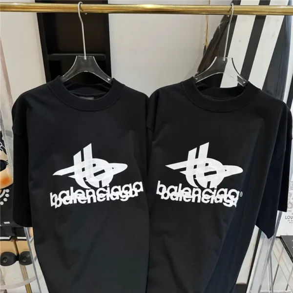 Balenciaga T Shirt