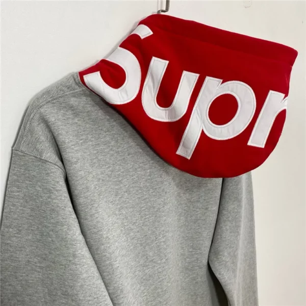 Supreme Hoodie