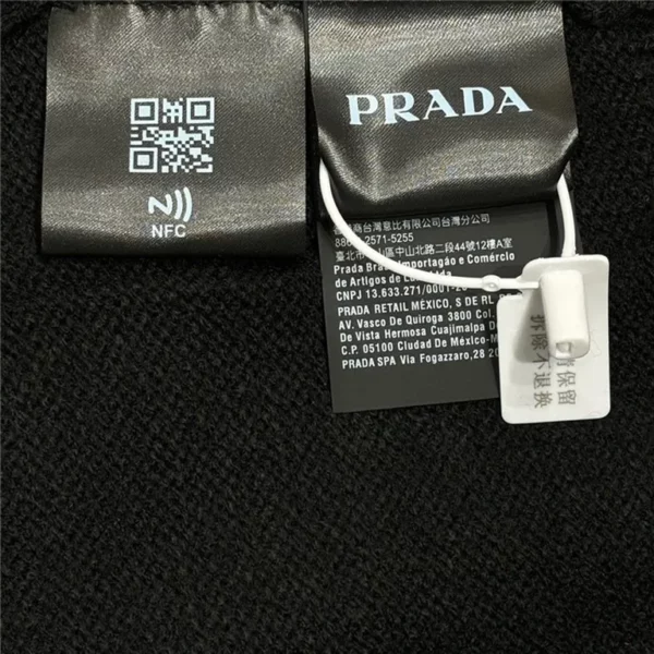 2023fw Prada Sweater