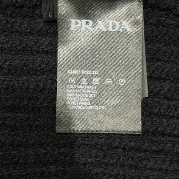 2023fw Prada Sweater