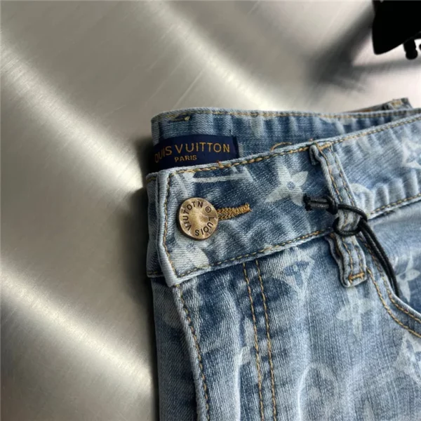 Louis Vuitton Short Jeans