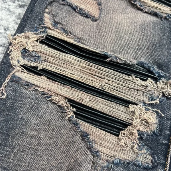 2023 Amiri Jeans