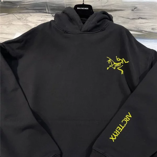 Arcteryx  Hoodie