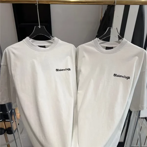 Balenciaga T Shirt