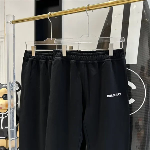 2023 Burberry Sweaterpants