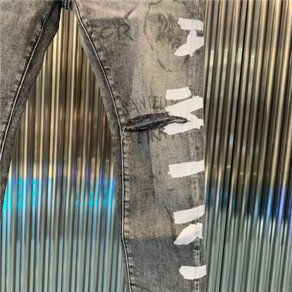 Amiri Jeans