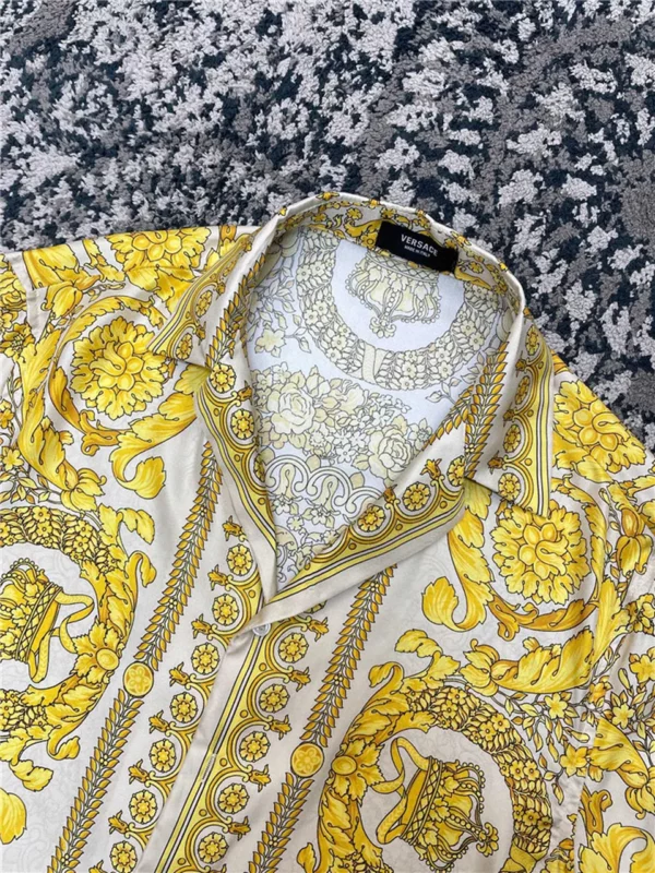 2024SS Versace Silk Suit - fake designer websites