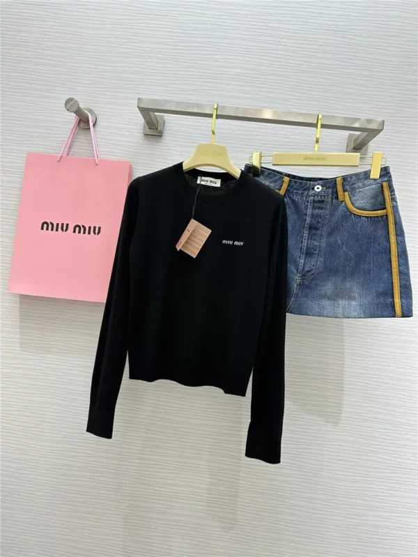 MiuMiu sweater - fake designer websites