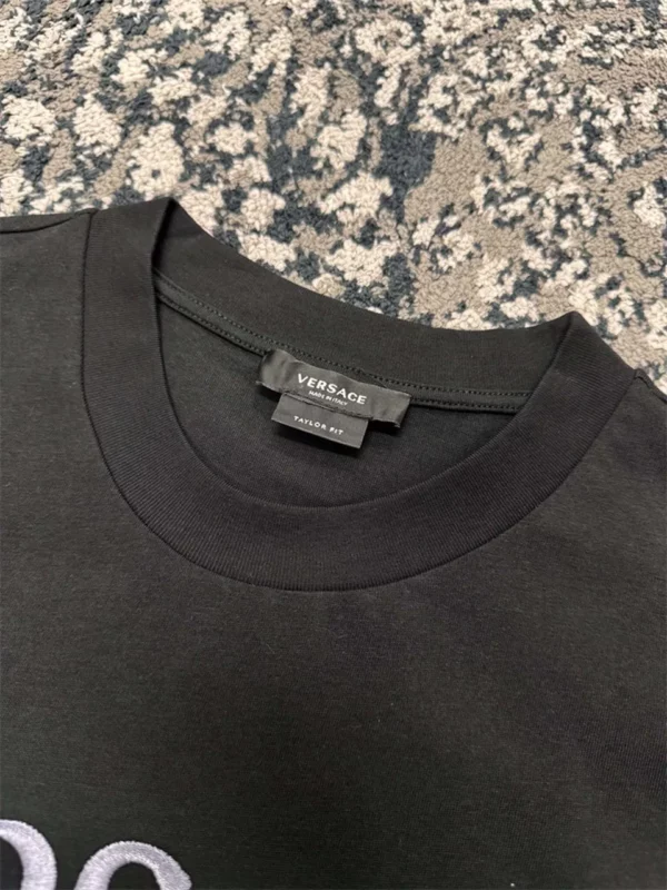 Versace T Shirt - Replica shirt