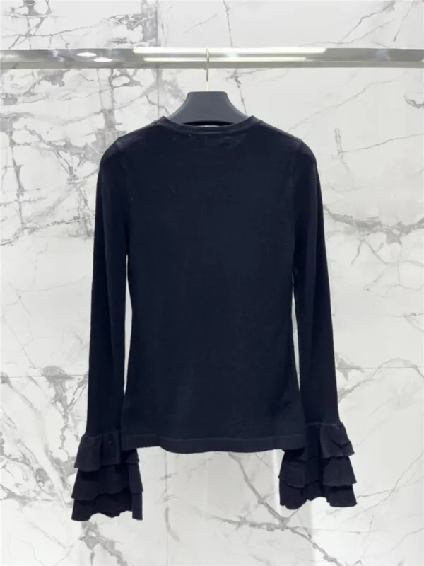 valentino round neck knitted long sleeve