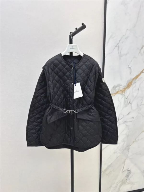 moncler waist round neck down jacket