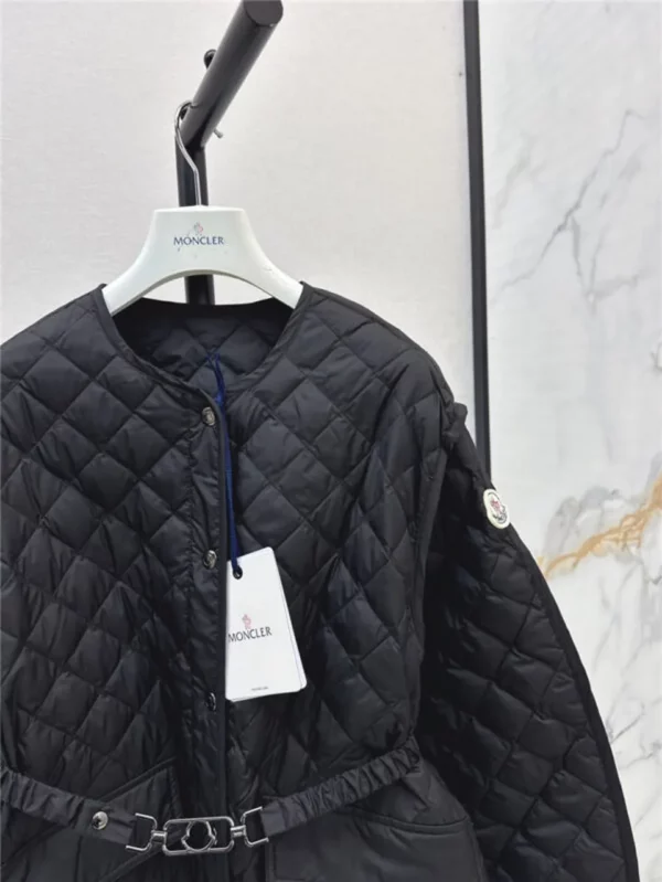 moncler waist round neck down jacket