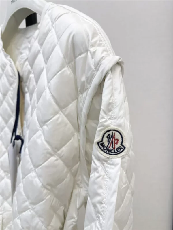 moncler waist round neck down jacket