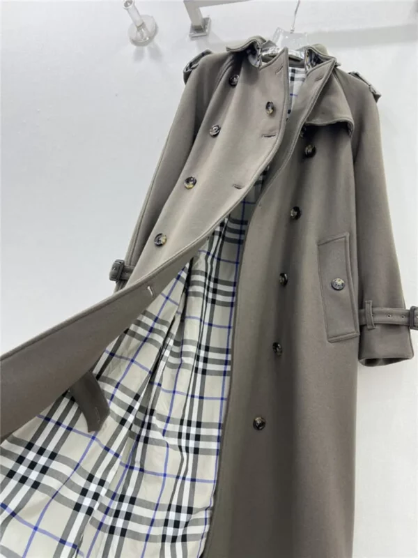 Burberry woolen coat trench coat