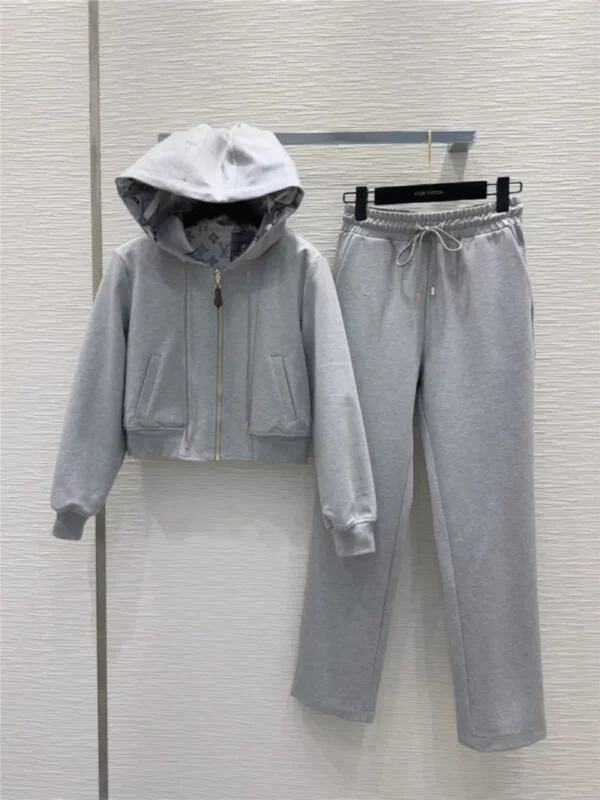 louis vuitton LV sweater jacket + sports trousers set - Replica Louis Vuitton