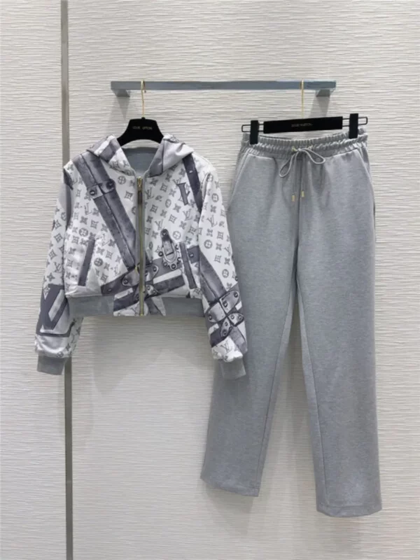 louis vuitton LV sweater jacket + sports trousers set - Replica Louis Vuitton