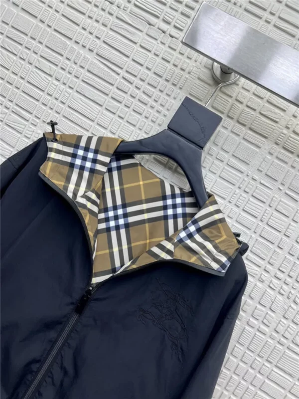 Burberry Check Jacket - high quality reps clothing