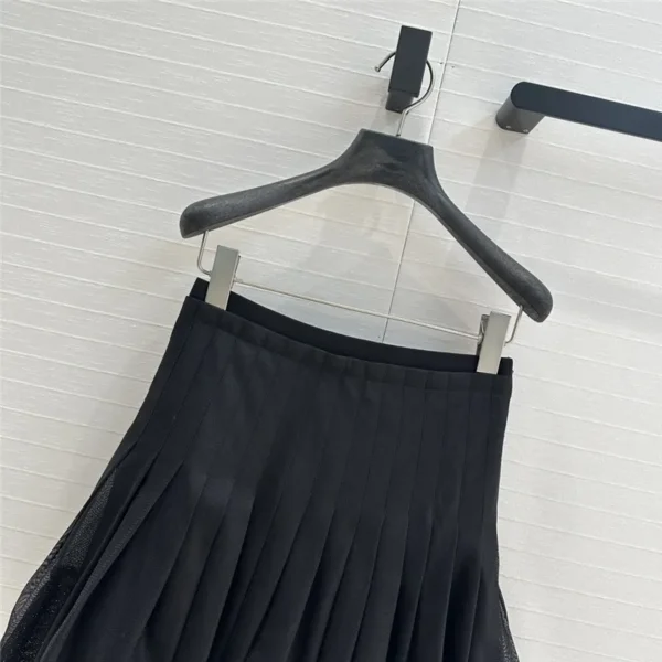 dior balloon short skirt