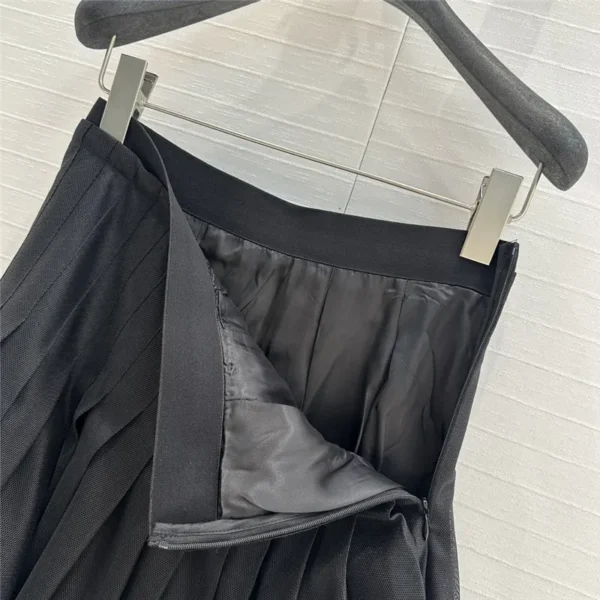 dior balloon short skirt