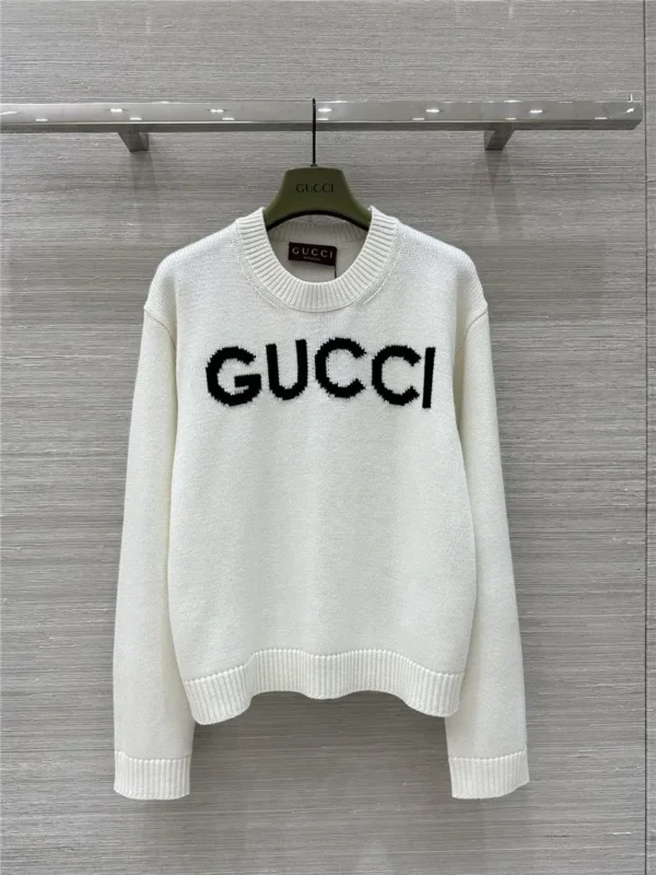 gucci cashmere top