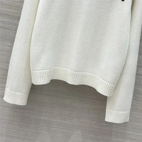 gucci cashmere top