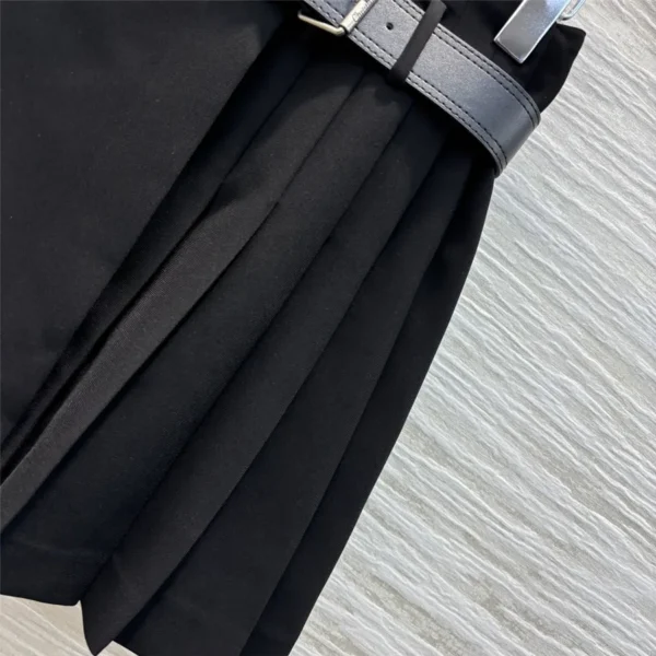 Dior belt pleated skirt